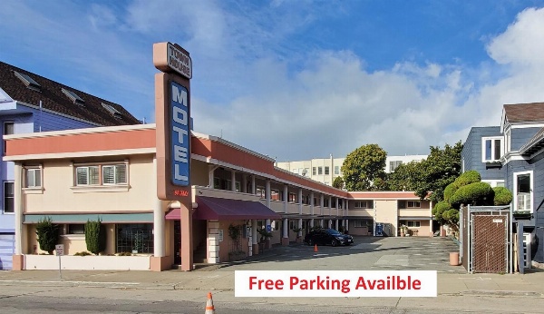 Town House Motel Main image